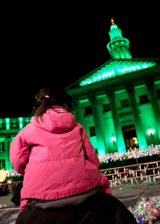 Girl in Pink, Lights in Green