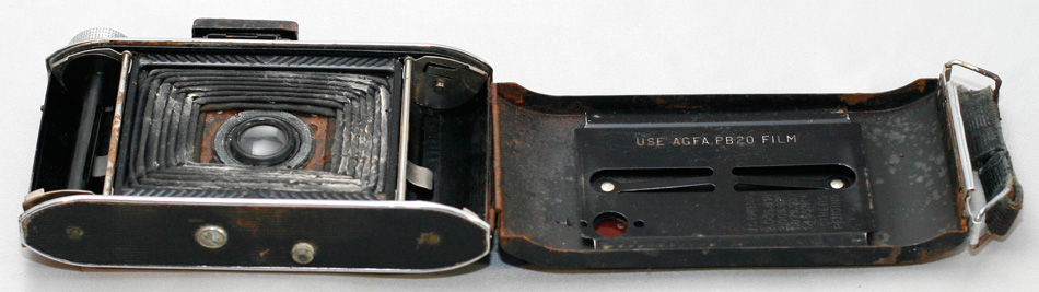 The Agfa Ansco PB20 Viking with the back open.