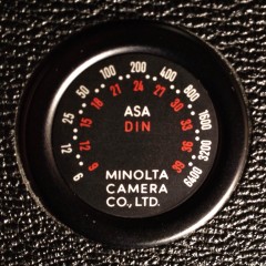 Minolta SR-T 200 back