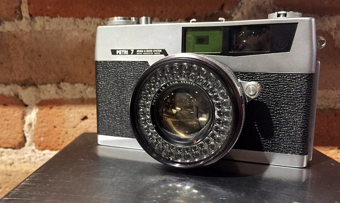 PETRI 7S 35mm Film Rangefinder Camera with Petri Lens F1.8 45mm TESTED WORKIN 